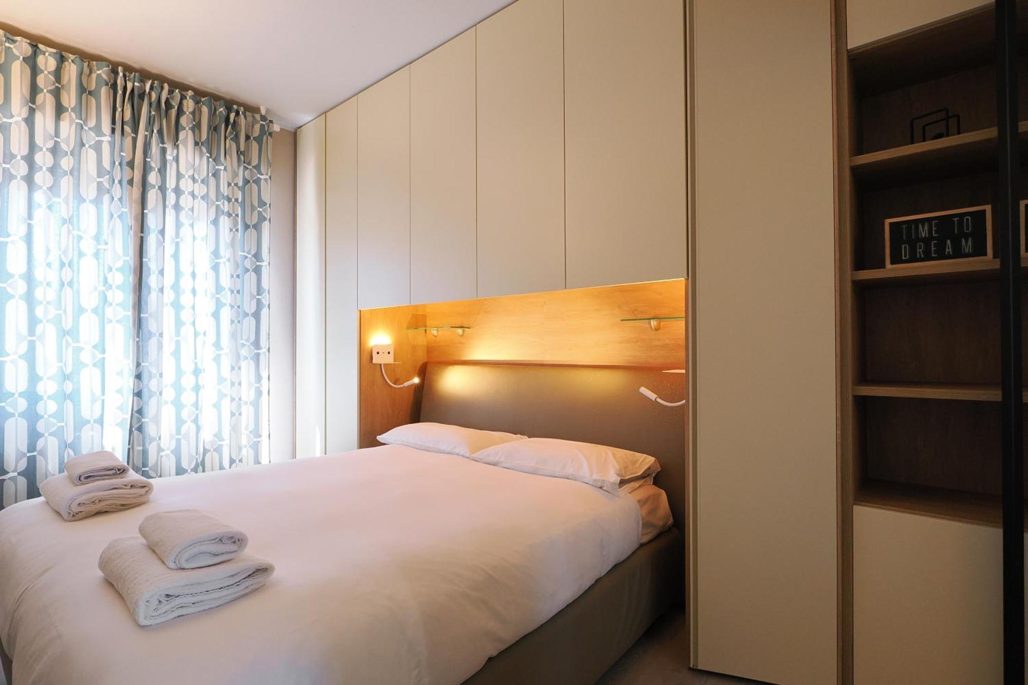 Mila Apartments Venosa Милано Екстериор снимка