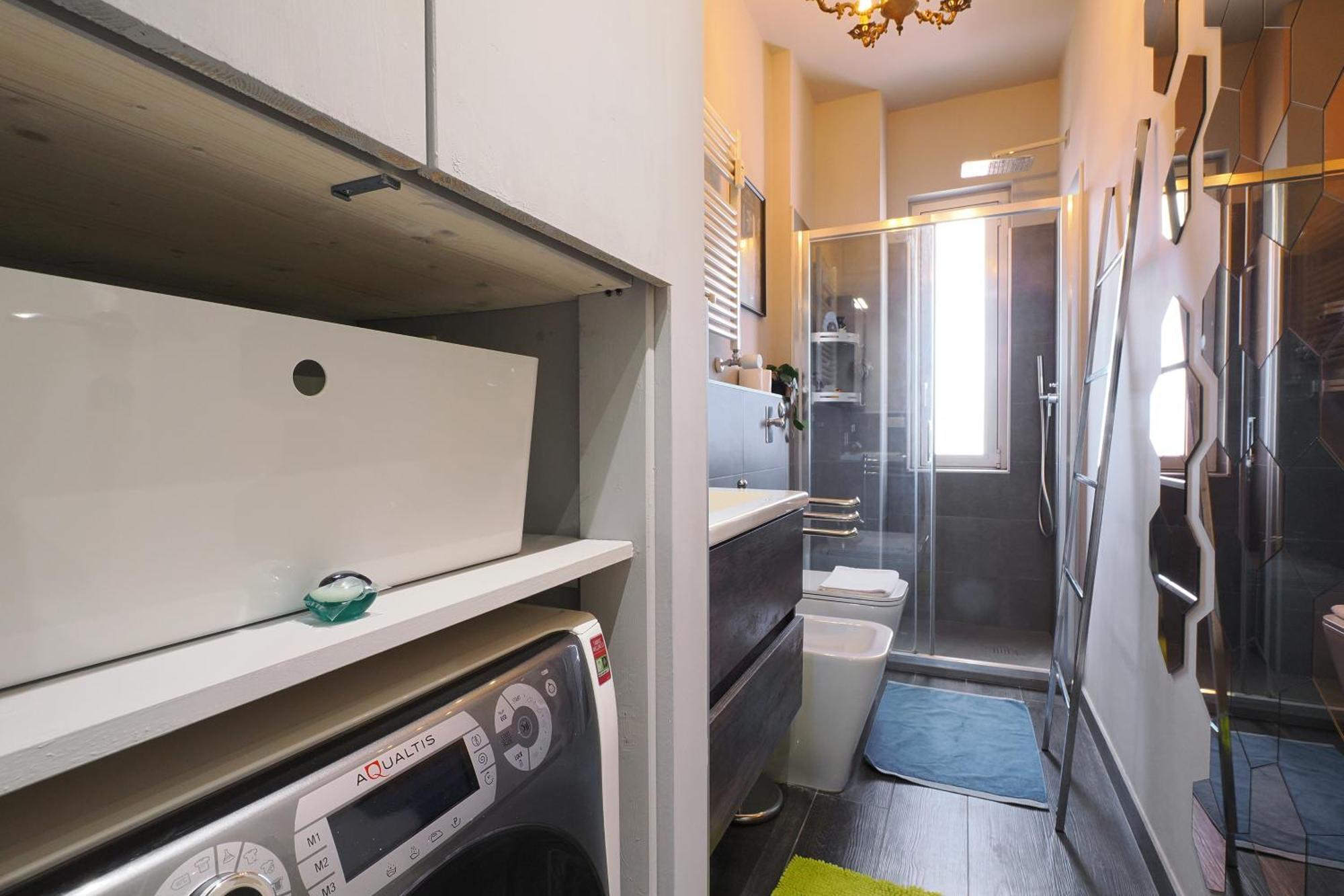 Mila Apartments Venosa Милано Екстериор снимка